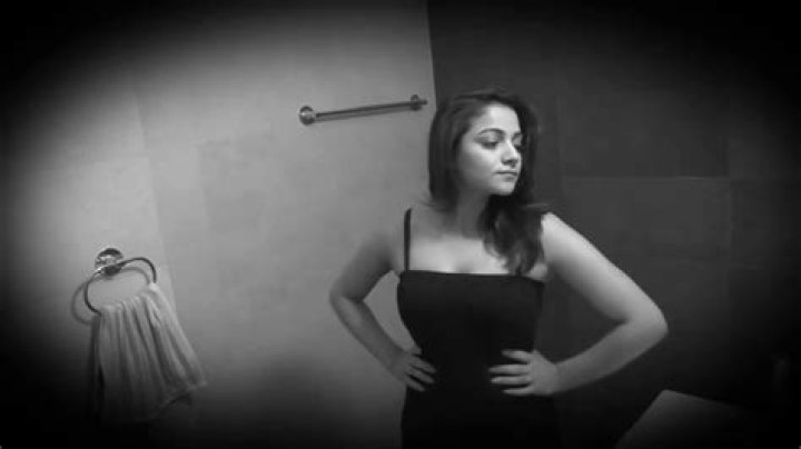 Hottest Bathroom MMS Ever video Dailymotion
