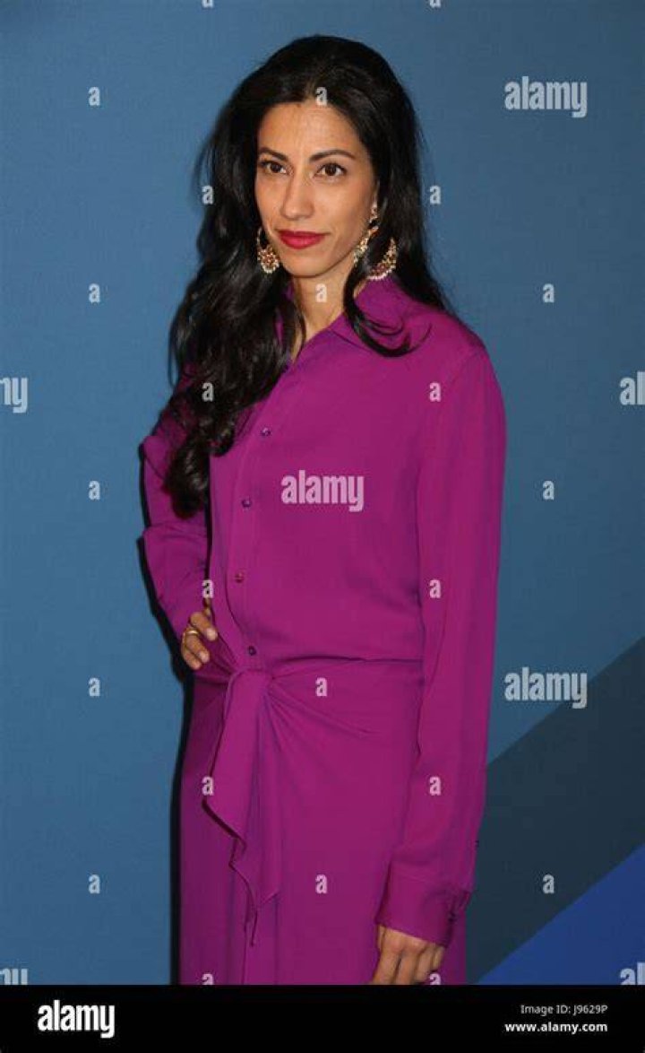 Huma Abedin attends the 2017 CFDA Fashion Awards at Hammerstein Ballroom on June 5, 2017 in New York City. | Source: Getty Images