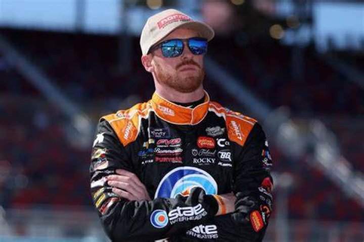 Is Jeb Burton Related To Jeff Burton?