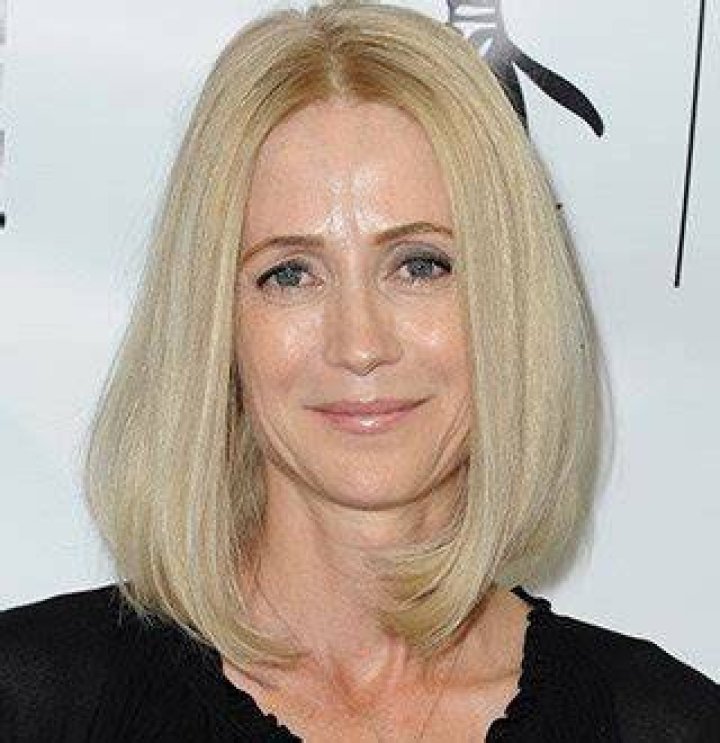 Is Kelly Rowan Married? Her Husband, Children, Height, Net Worth