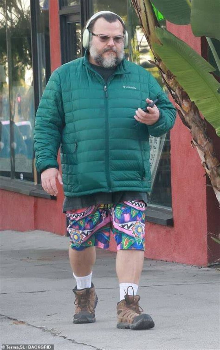 Jack Black`s height, weight. Paternal duties motivated him!