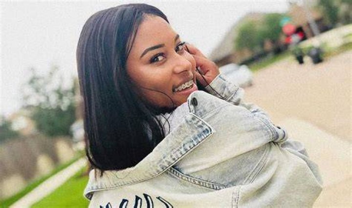 Jazmine Influencer The Rise Of A Social Media Sensation