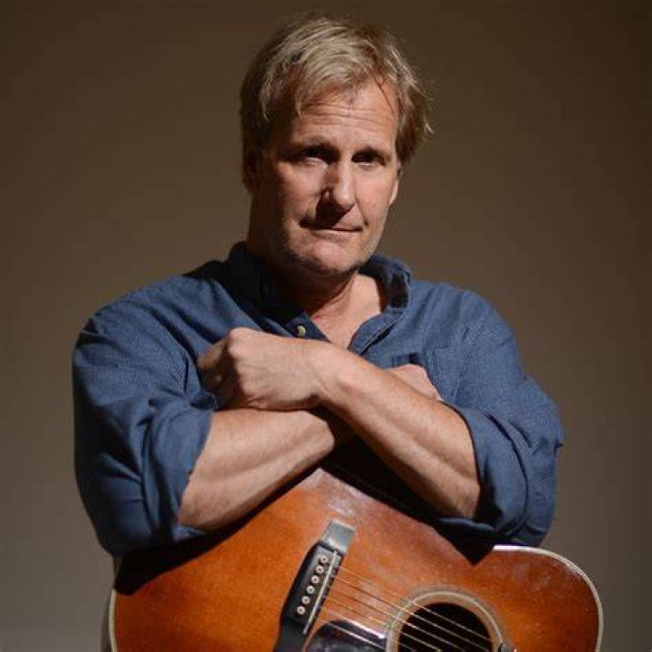 Jeff Daniels performs with his son, Ben Daniels, and the Ben Daniels Band at City Winery | Photo: Getty Images