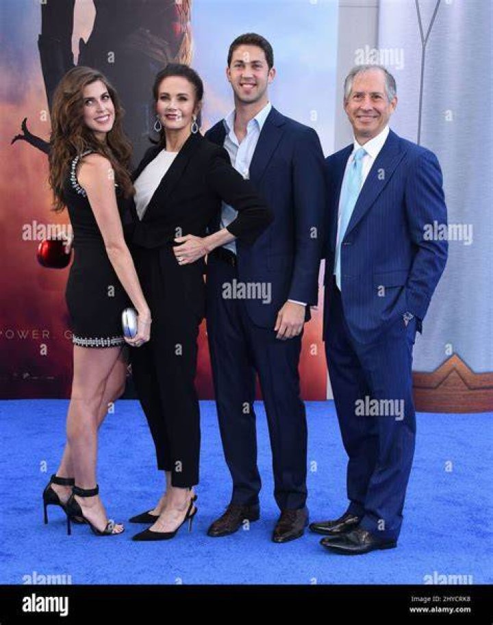 Jessica Altman and James Altman attend a ceremony honoring mother Lynda Carter with the 2,632nd star on the Hollywood Walk of Fame on April 3, 2018 in Hollywood, California. | Source: Getty Images