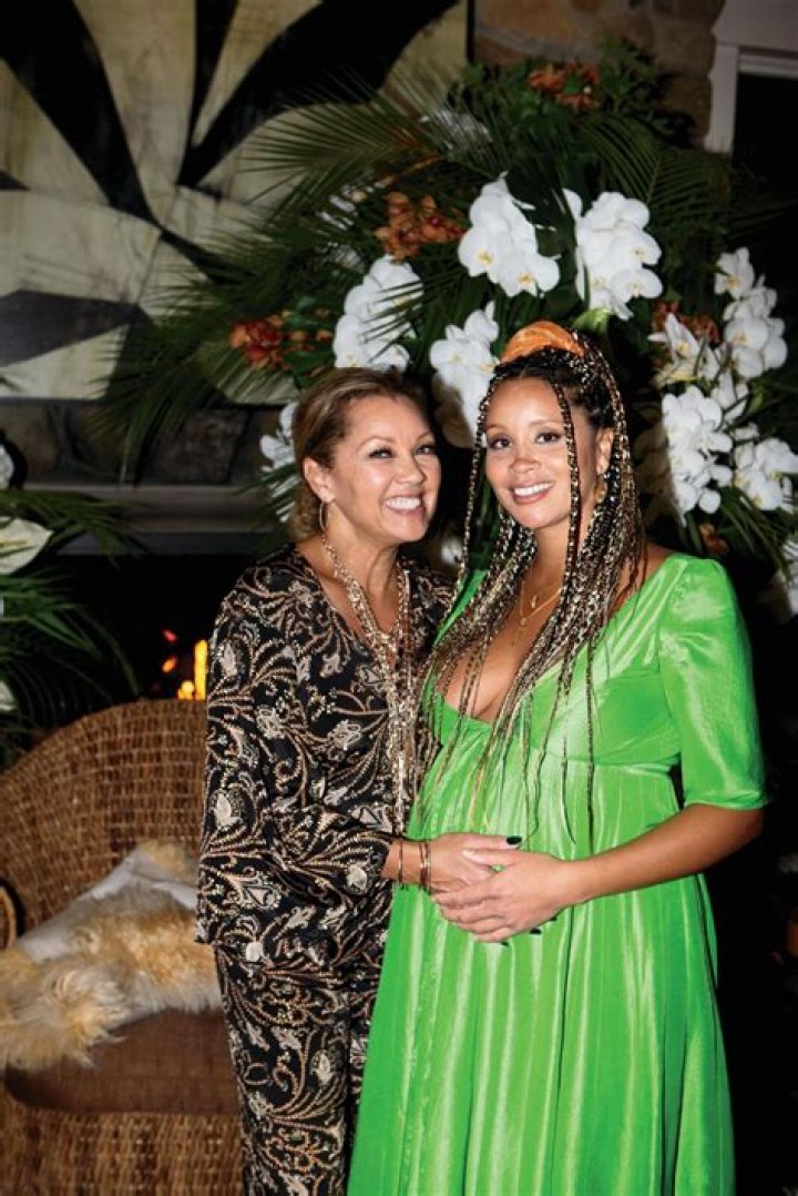 Jillian Hervey and Vanessa Williams in New York City on February 6, 2018 | Source: Getty Images