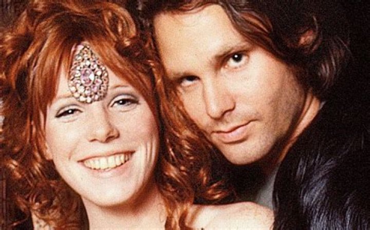 Jim Morrison and Pamela Courson, circa 1970s | Photo: YouTube/Tiffany Eileen Bankes