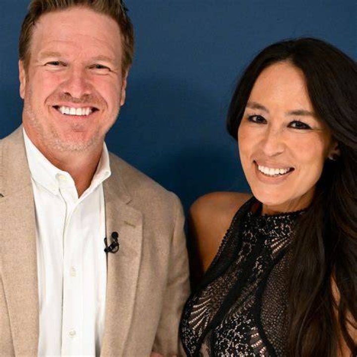 Joanna Gaines Weight Loss Journey And Secrets: Her Before And After Photos