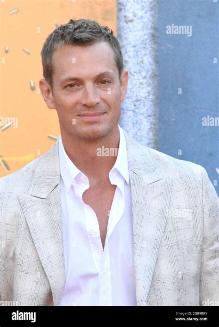 Joel Kinnaman attends Warner Bros. Premiere of "The Suicide Squad" at The Landmark Westwood on August 2, 2021, in Los Angeles, California. | Source: Getty Images