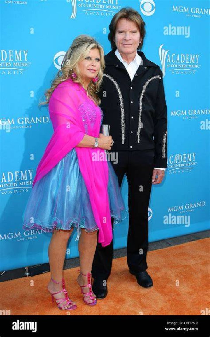 Julie Lebiedzinski What happened to John Fogerty's wife Dicy Trends