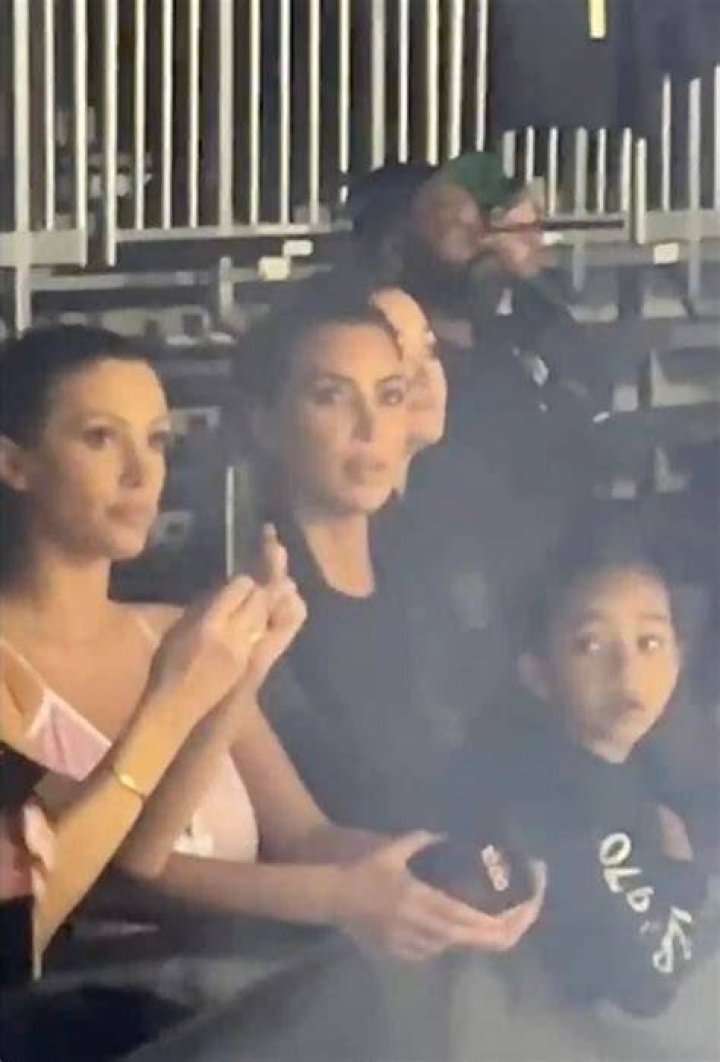 Kardashian fans claim they spot a 'baby bump' under Kourtney's black dress