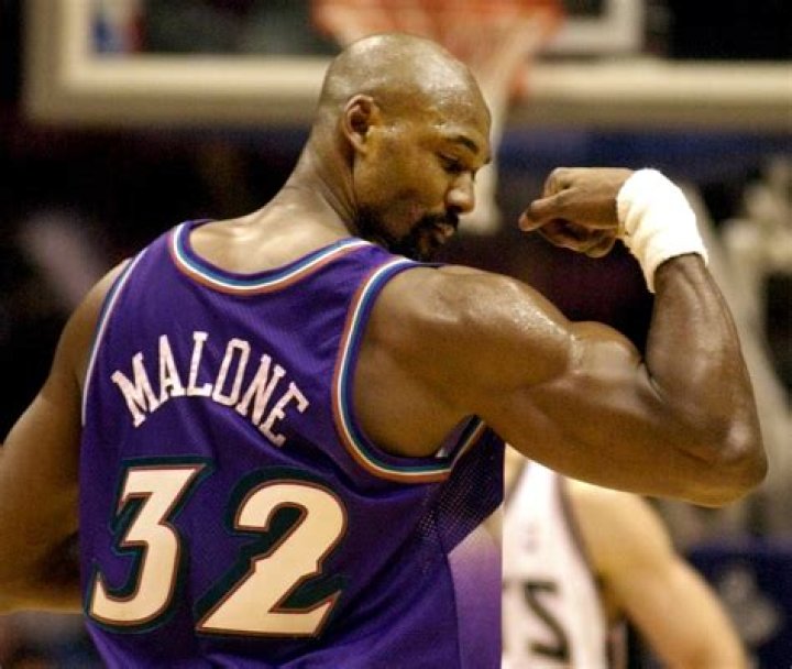 Karl Malone runs up court in Game five of the Western Conference Quarterfinals during the 2004 NBA Playoffs against the Houston Rockets at Staples Center on April 28, 2004 in Los Angeles, California. | Source: Getty Images