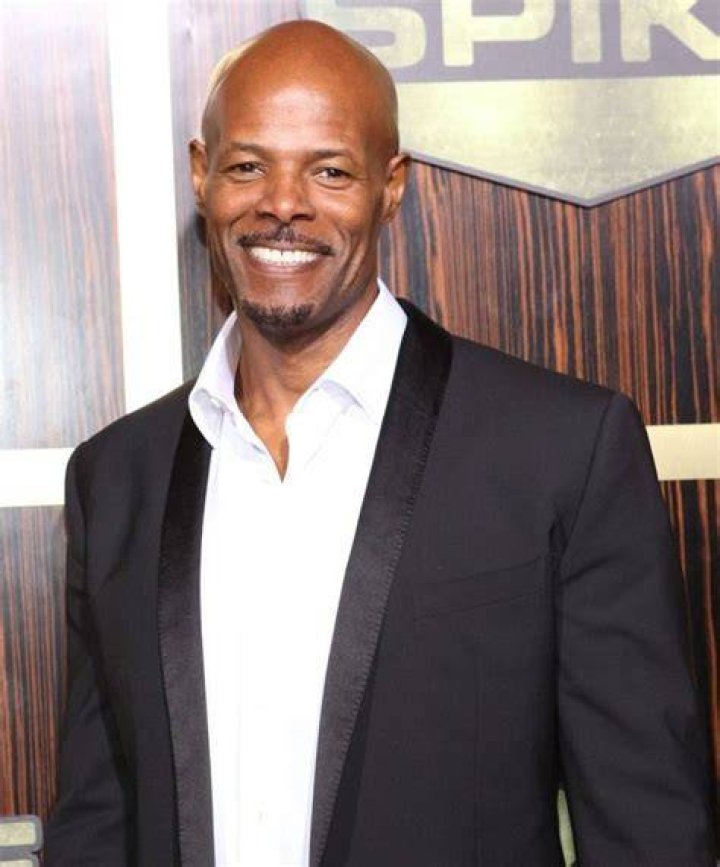 Keenen Ivory Wayans&rsquo; &lsquo;It Takes A Village&rsquo; Still Alive + He&rsquo;ll Not Only Write, But Also Direct