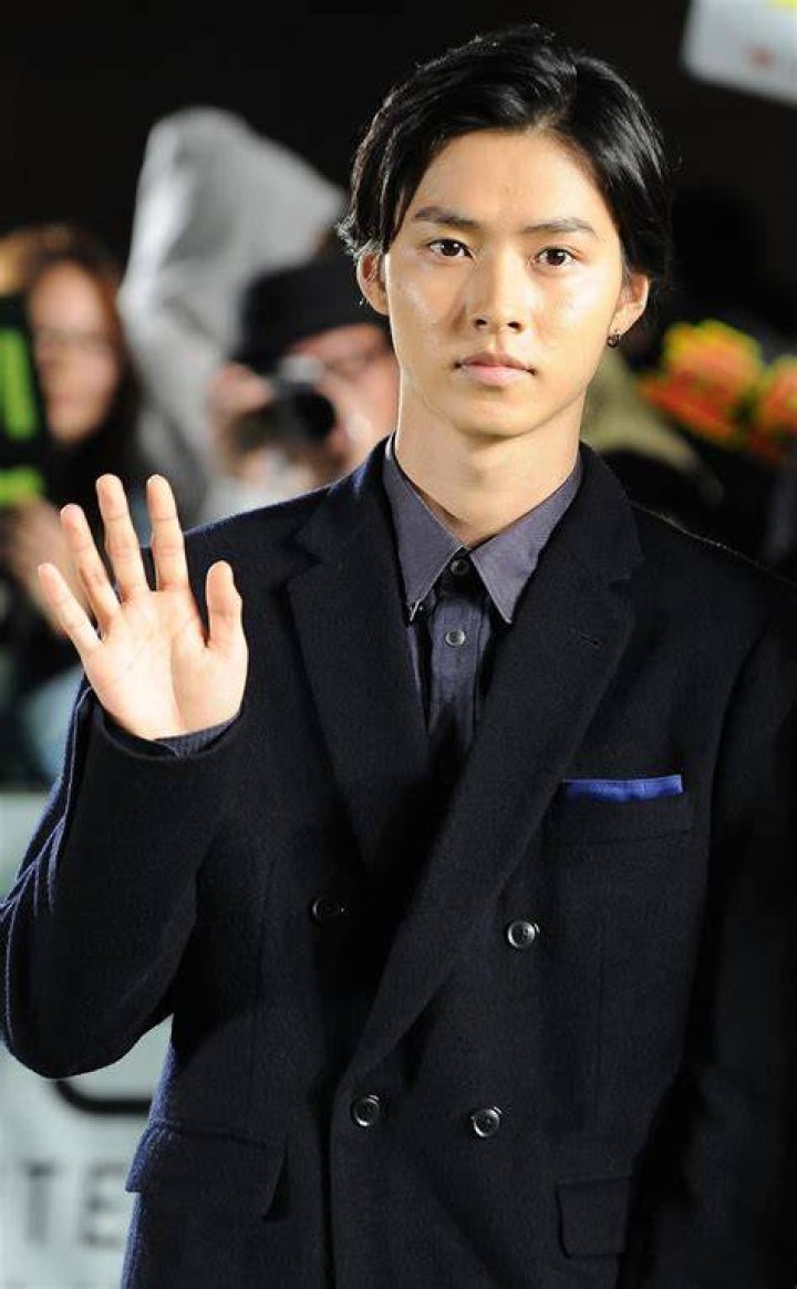Kento Yamazaki Personality Type Personality at Work