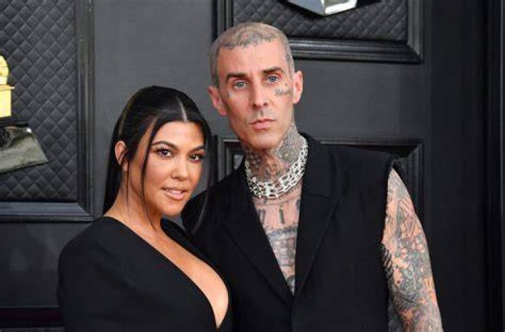Kourtney Kardashian and Travis Barker on March 19, 2021 in Malibu | Source: Getty Images
