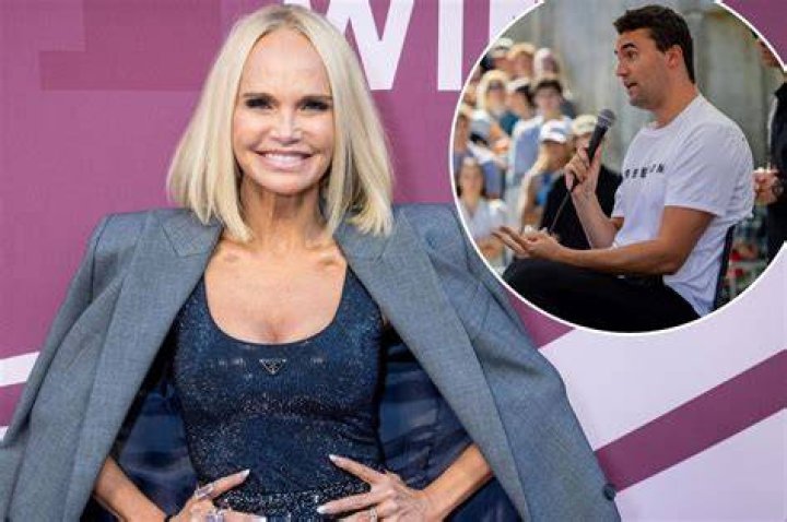 Kristin Chenoweth reveals her favourite Christmas memory