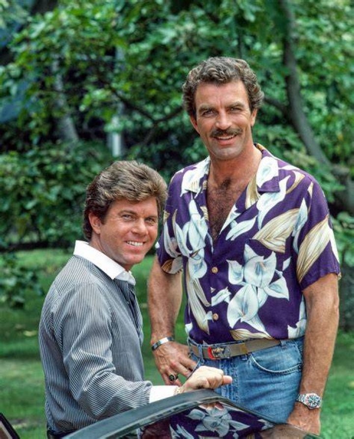 Larry Manetti and Tom Selleck accept the Hero Award for "Magnum P.I." | Source: Getty Images