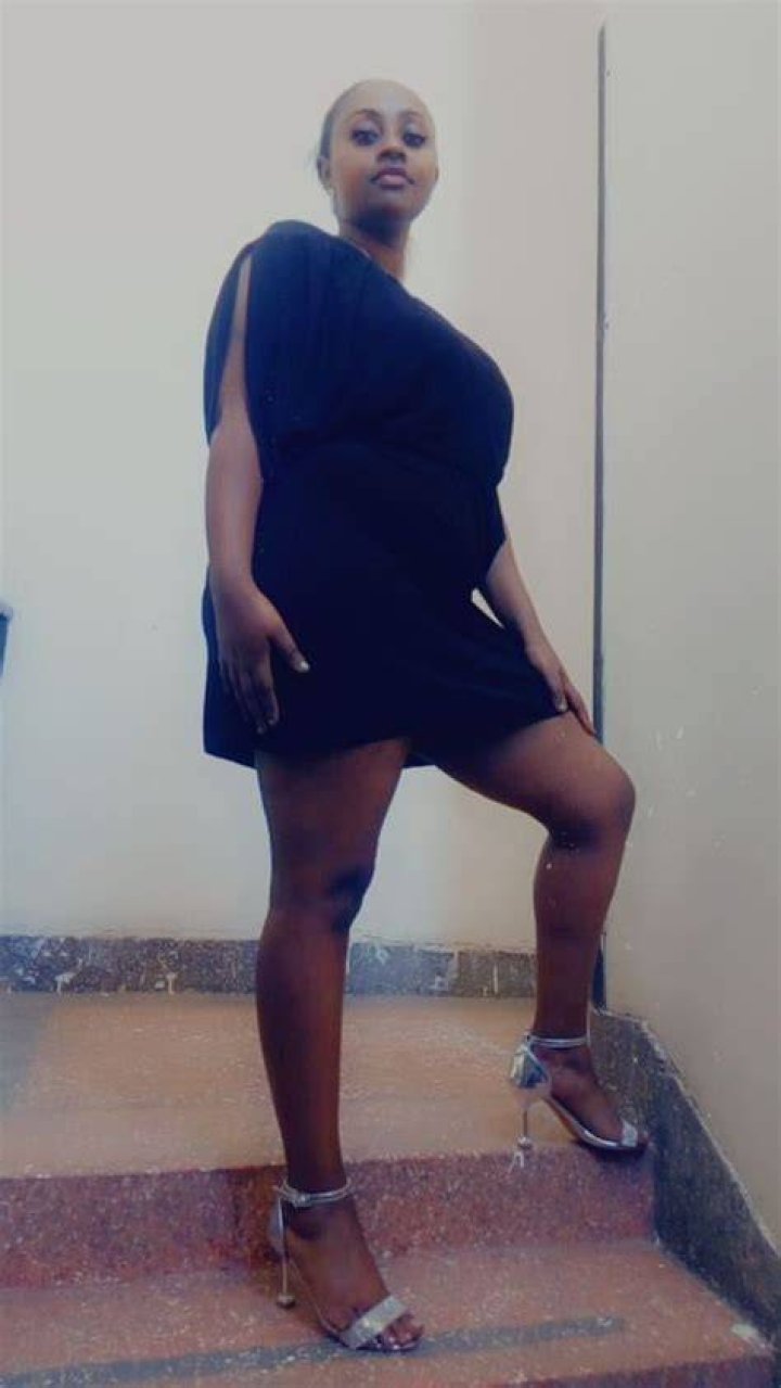 Laura, Kenyan escort in Nairobi (4)