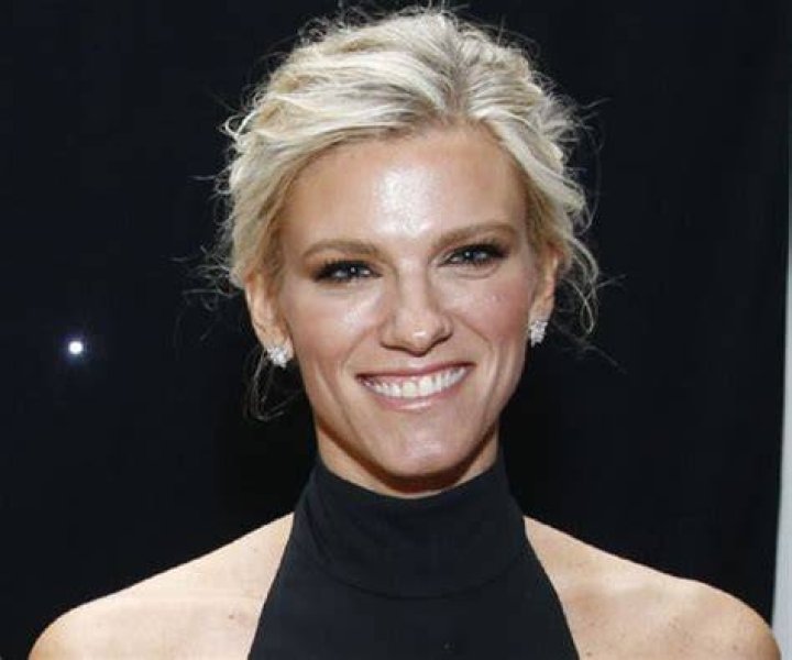 Lindsay Shookus Biography Facts, Childhood, Family Life & Achievements of TV Producer