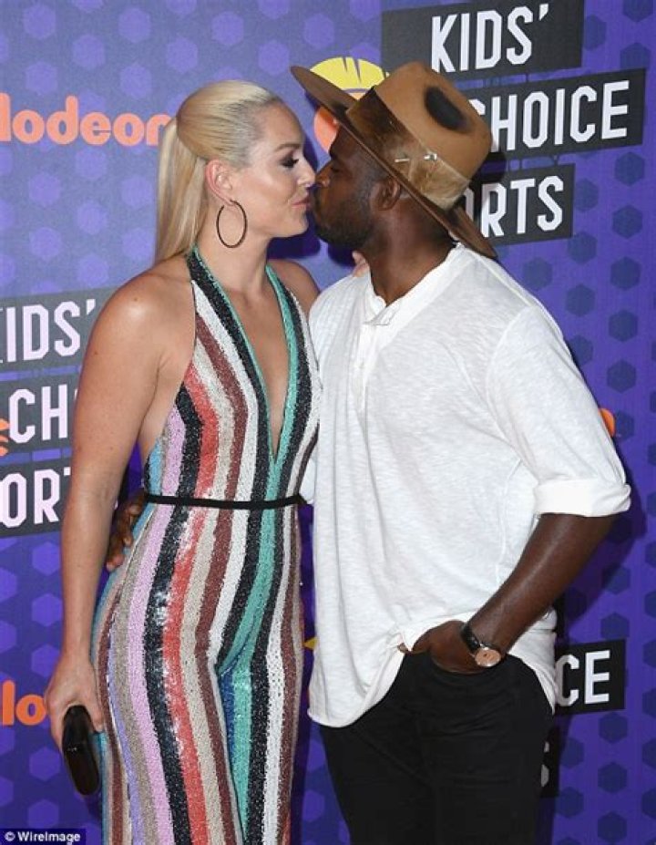 Lindsey Vonn locks lips with new boyfriend P.K. Subban and wows in backless dress at NHL Awards