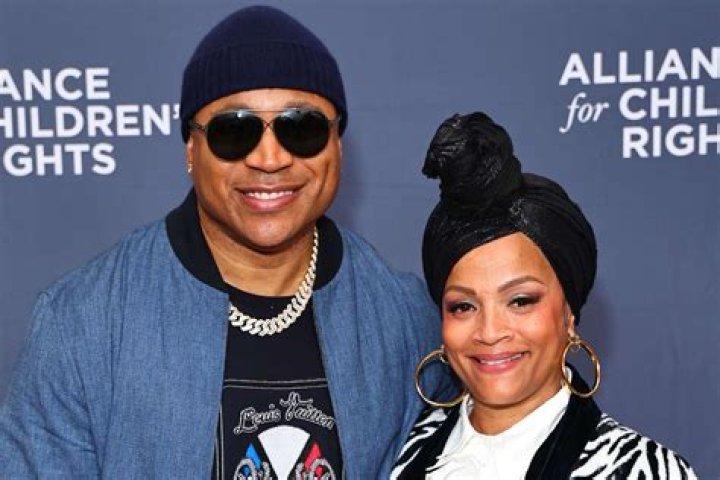 LL Cool J's Wife Simone Smith Flaunts Statement Jewelry Wearing Turban and Denim Skirt (Photo)