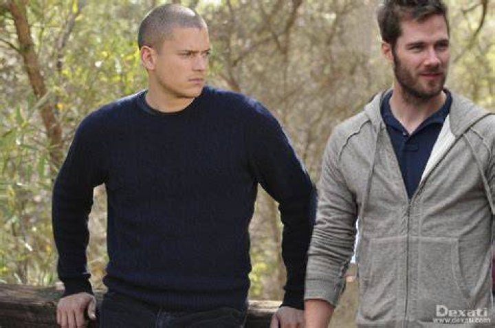 luke macfarlane and wentworth miller Wentworth Miller Photo (42131078) Fanpop