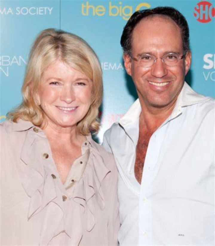 Martha and Andrew Stewart baking in their kitchen. | Source: Getty Images