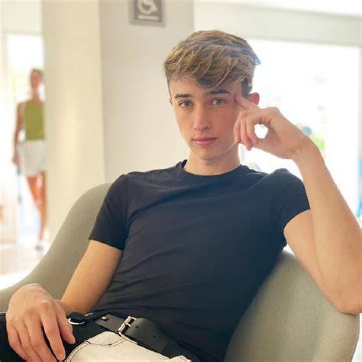 Maverick Baker Wiki, Age, Girlfriend, Family, Height, Net Worth, Biography & More BigstarBio