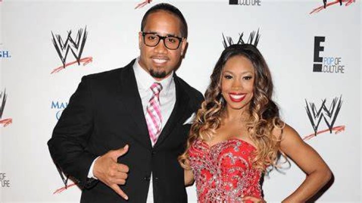 Meet Takecia Travis, Jey Uso Wife, Age, Husband, Net worth, Wikipedia, Bio, Family Net Worth