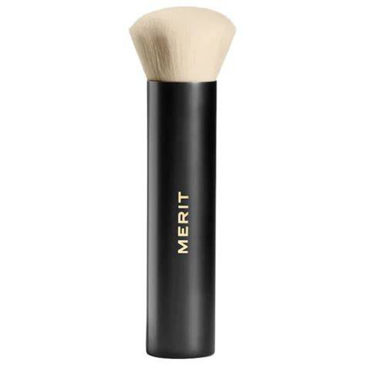 Merit beauty blending brush