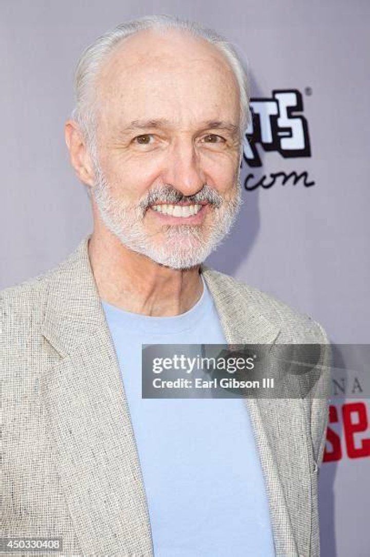 Michael Gross attends "AVENUE Invites You To Celebrate Our Editor Michael Gross" at The Belnord. | Photo: Getty Images