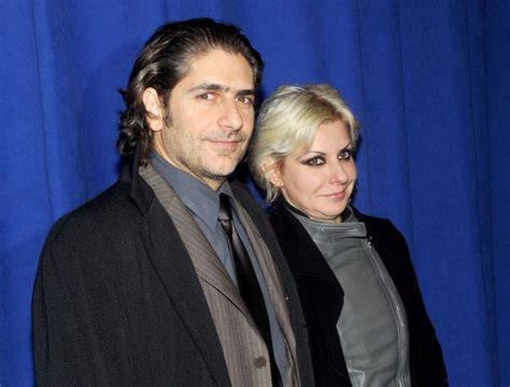 Michael Imperioli and his wife Victoria Imperioli attend the Charity Royal Film Performance 2009 of "The Lovely Bones" at The Odeon Leicester Square on November 24, 2009, in London. | Source: Getty Images