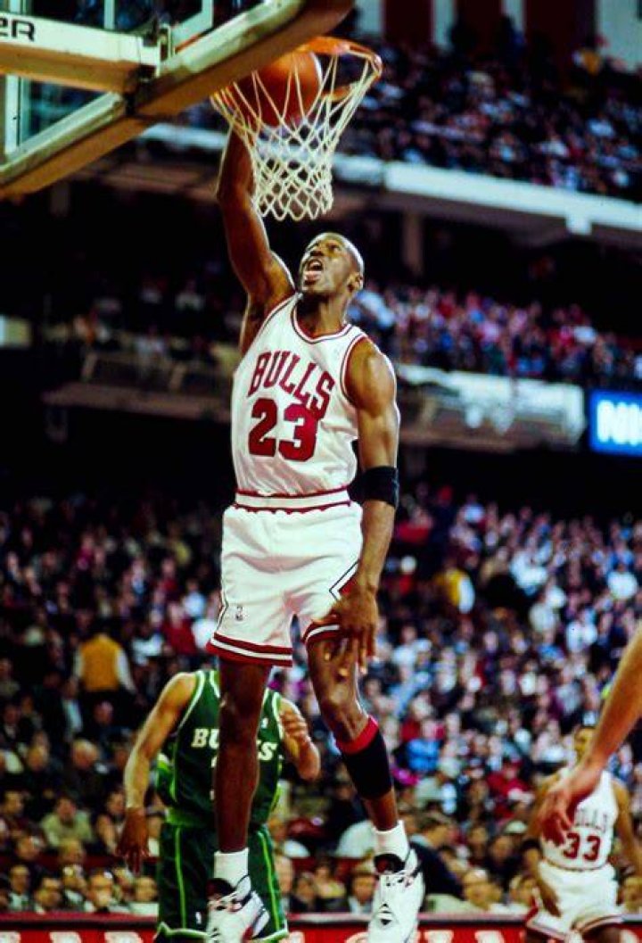 Michael Jordan's former wife Juanita Vanoy on her birthday | Photo: Instagram/heirmj523