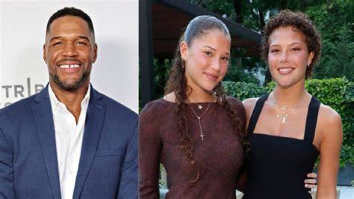 Michael Strahan and daughters Sophia and Isabella Strahan on July 11, 2019 in Santa Monica, California | Photo: Getty Images