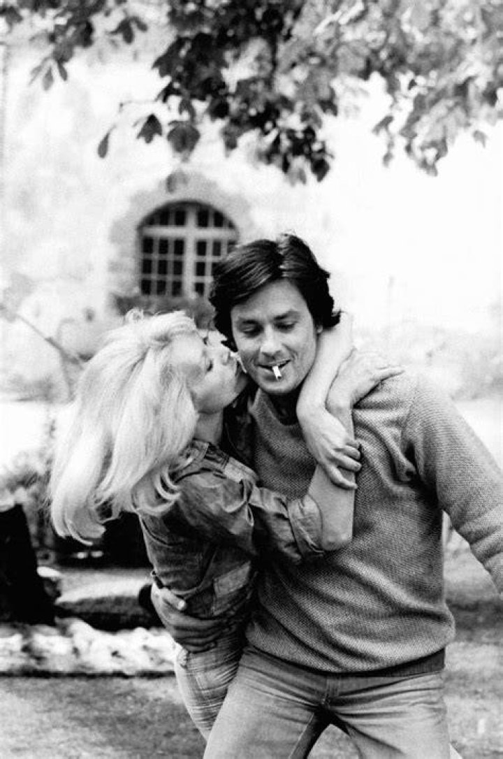 Mireille Darc et Alain Delon un amour &eacute;ternel