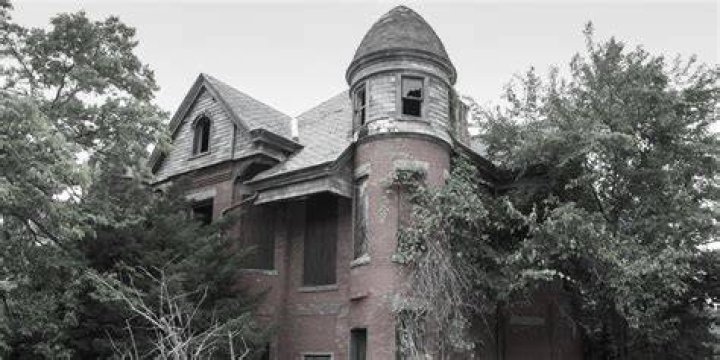 Most Haunted Houses in America - Top 10 Listed Most Haunted Houses in America - Top 10 Listed