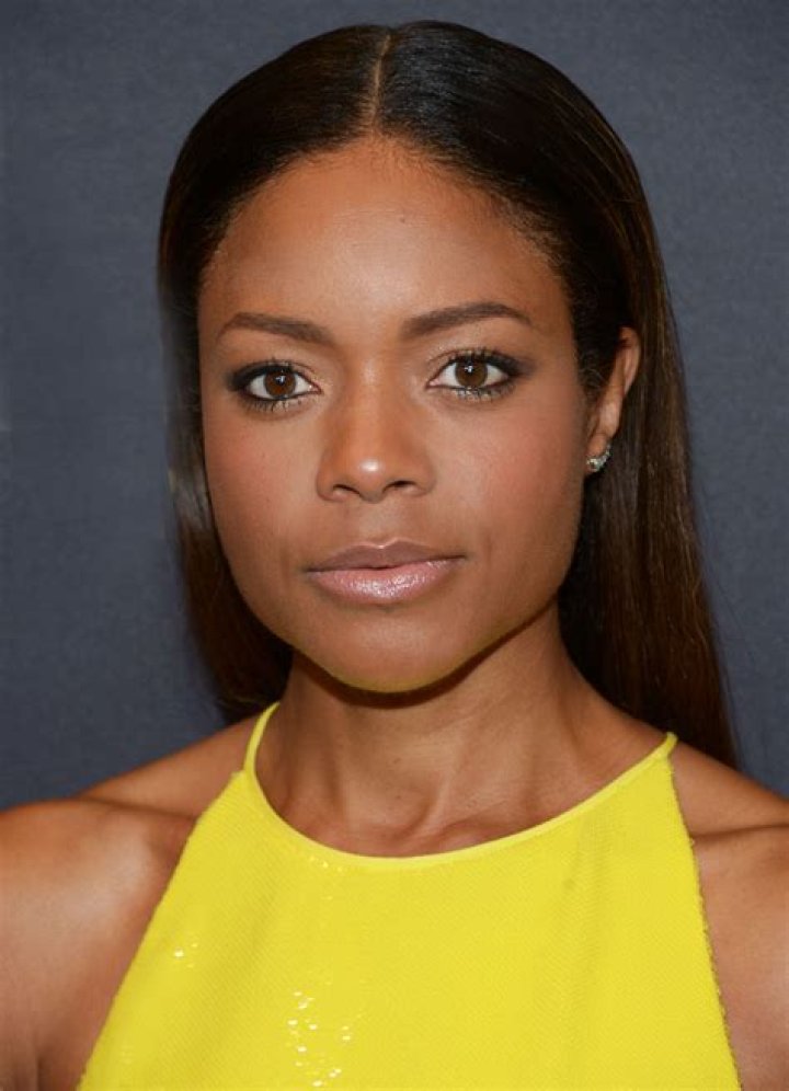 Naomie Harris at the the Australian premiere of the James Bond film, "Skyfall" at the State Theatre in Sydney in 2012. | Photo: Liam Mendes, 2012, CC BY-SA 2.0 , Wikimedia Commons