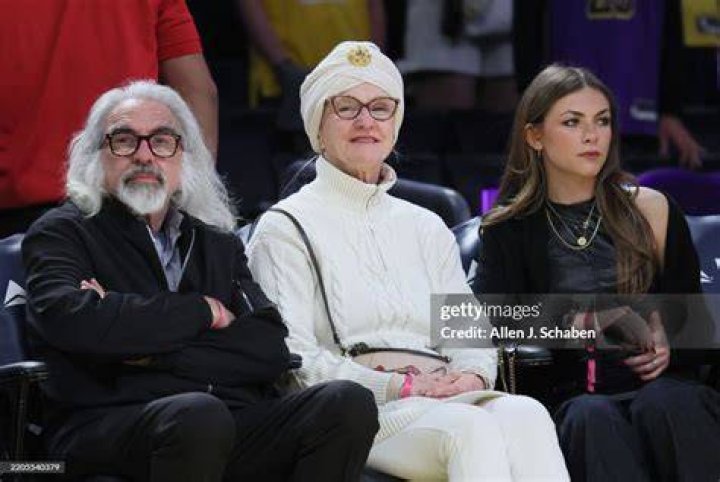 Normandie DiCaprio, Peggy DiCaprio, and George DiCaprio in Los Angeles, California, on June 10, 2019 | Source: Getty Images