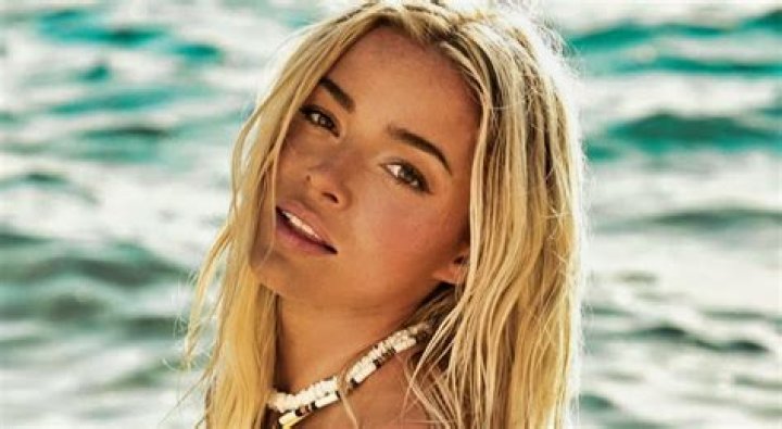 Olivia Dunne posts new bikini photo after SI Swimsuit reveal