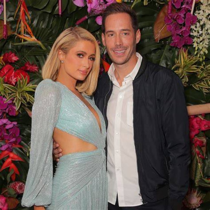 Paris Hilton and Carter Reum at Los Angeles County Museum of Art on November 05, 2022 in Los Angeles, California | Source: Getty Images