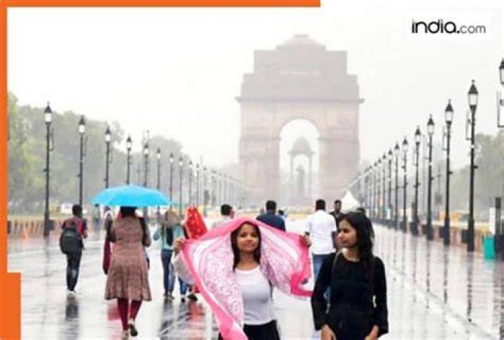 Parts Of Delhi Receive Rain; Maximum Temperature At 36.4 Degrees Celsius