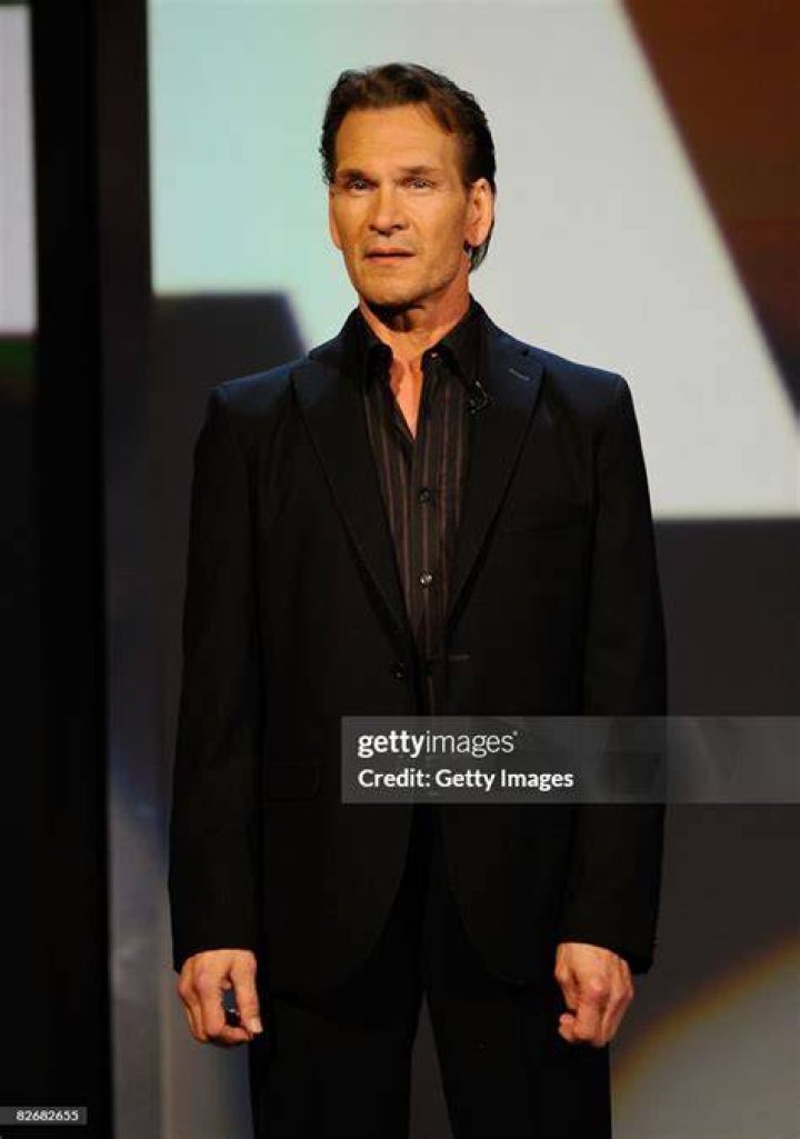 Patrick Swayze attends Stand Up To Cancer at the Kodak Theatre on September 5, 2008 in Hollywood, California. | Photo: Getty Images