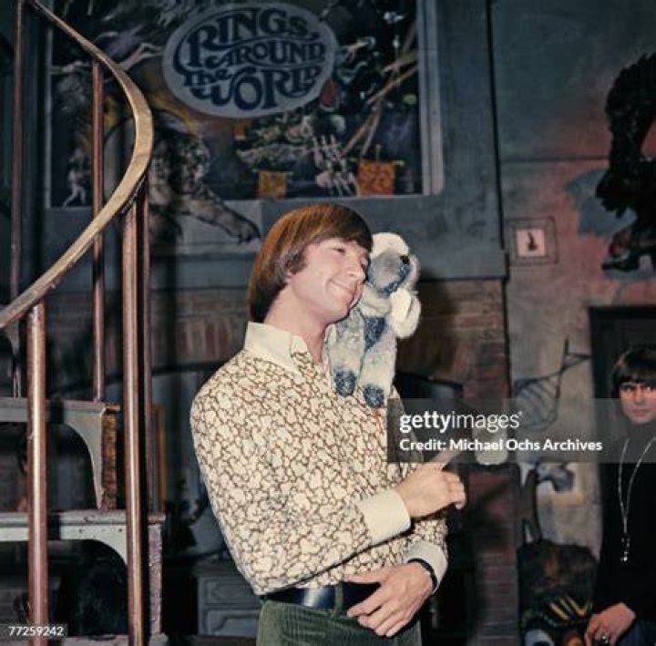 Peter Tork on the set of the television show The Monkees circa 1967 in Los Angeles, California. | Source: Getty Images