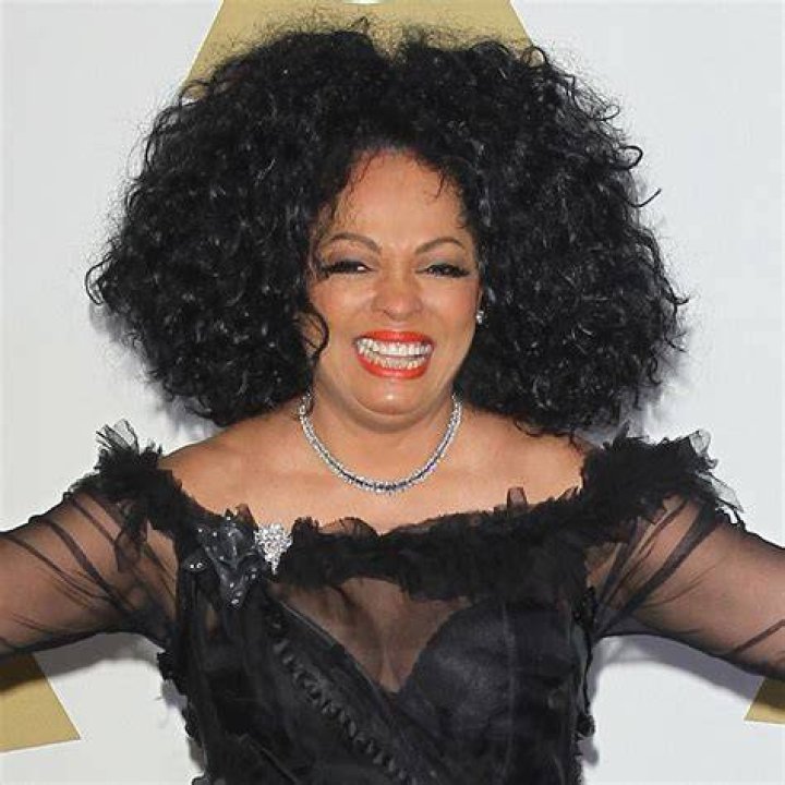 Photo of Diana Ross at the 2017 American Music Awards at Microsoft Theater on November 19, 2017. Photos of her son Ross Naess and his wife Kimberly Ryan; her daughter Chudney Ross and her husband, Joshua Faulkner. | Photo: Getty Images, 