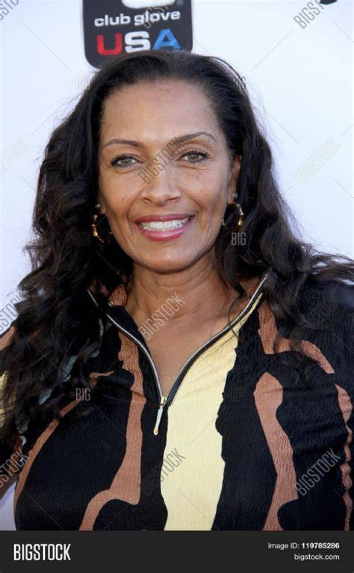 Photo of Kathleen Bradley and photos with her children | Photo: Getty Images