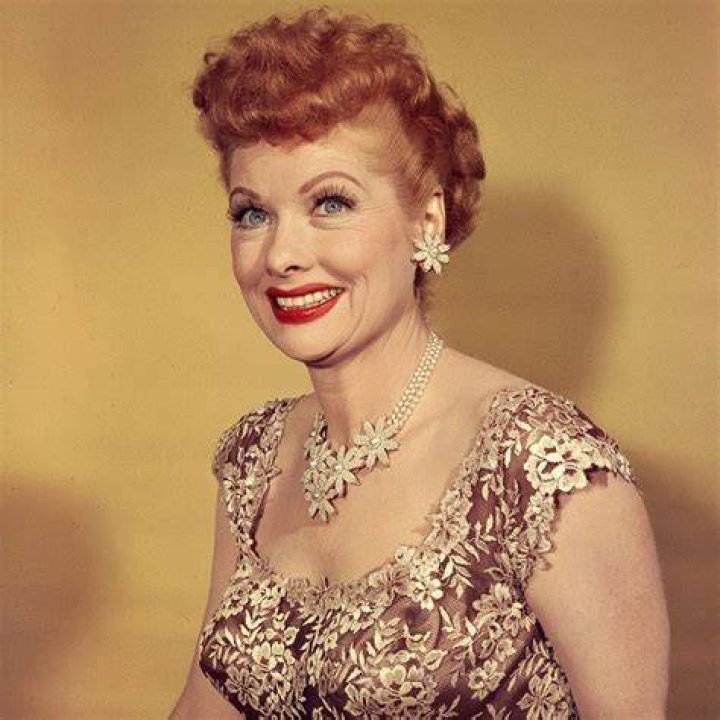 Photo of Lucille Ball and Vivian Vance from the television program "The Lucy Show." | Source: Wikimedia Commons