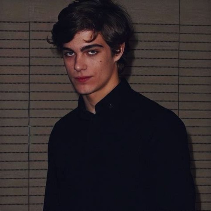 Picture of Lorenzo Zurzolo