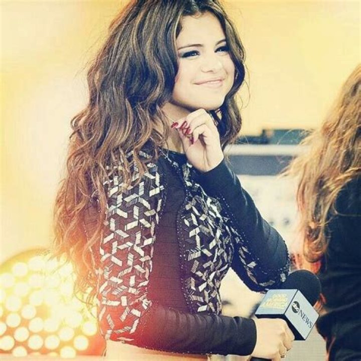 Pin on CELEBZZ