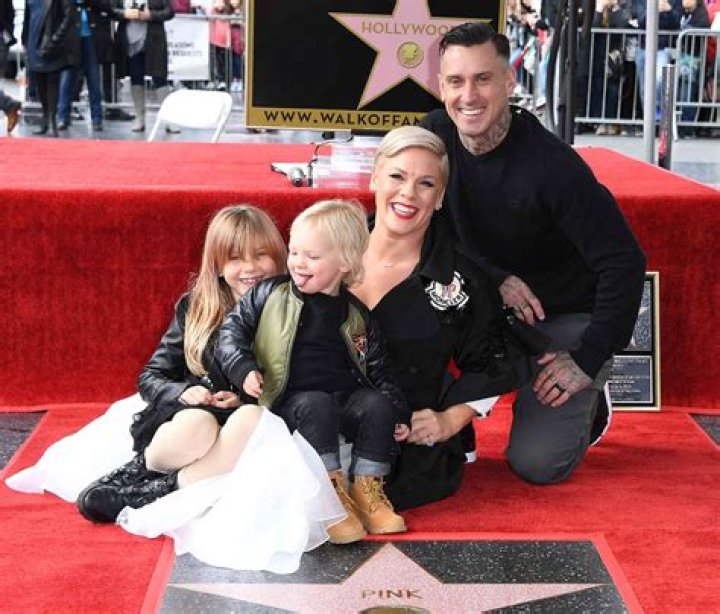 Pink and Carey Hart on January 27, 2018 in New York City. | Photo: Getty Images