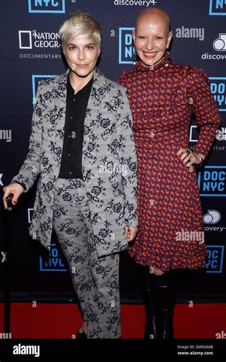 Rachel Fleit and Selma Blair engage in discussion during the screening of "Introducing, Selma Blair" on November 12, 2021, in New York City | Source: Getty Images