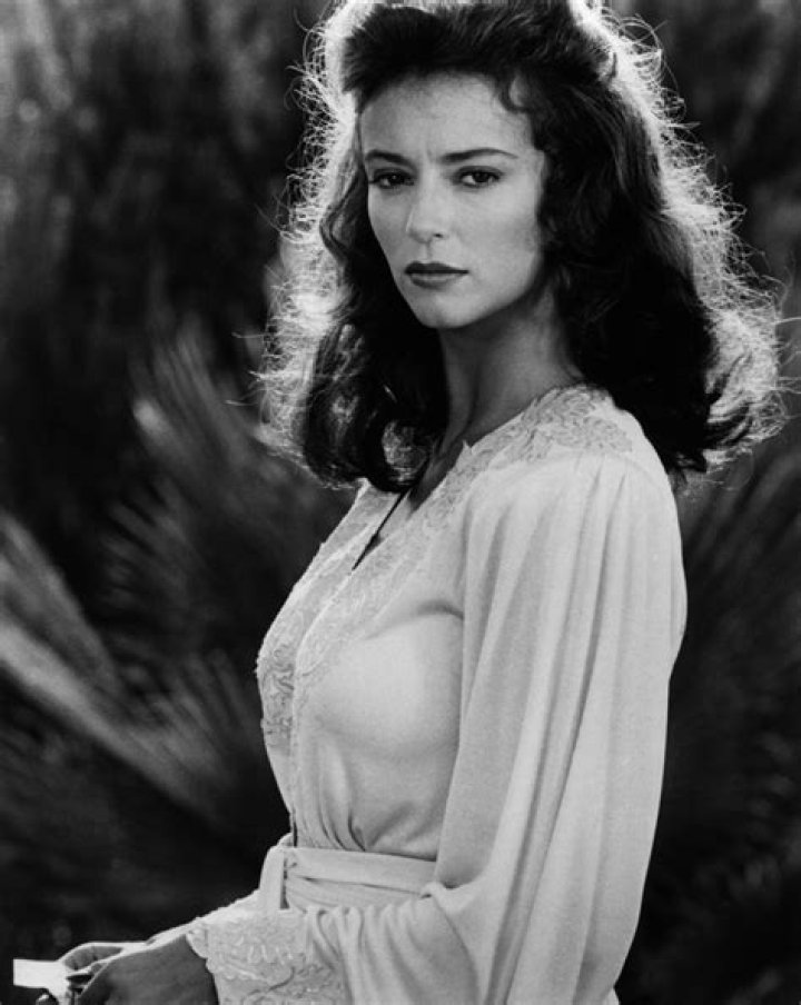 Rachel Ward on the TV miniseries, "The Thorn Birds" which aired March 27 through 30, 1983. | Source: Getty Images